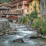 Mountain Paradise Tonale Дом отдыха *